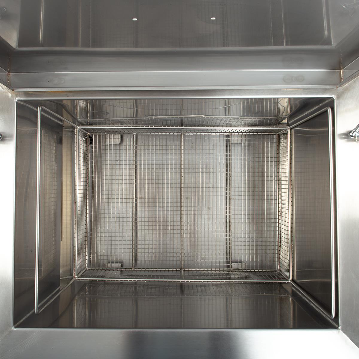 Ultraschallreiniger von Innen mit Korb