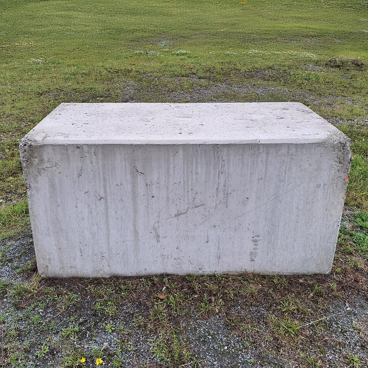 Betongussform glatt 160x80x80 cm