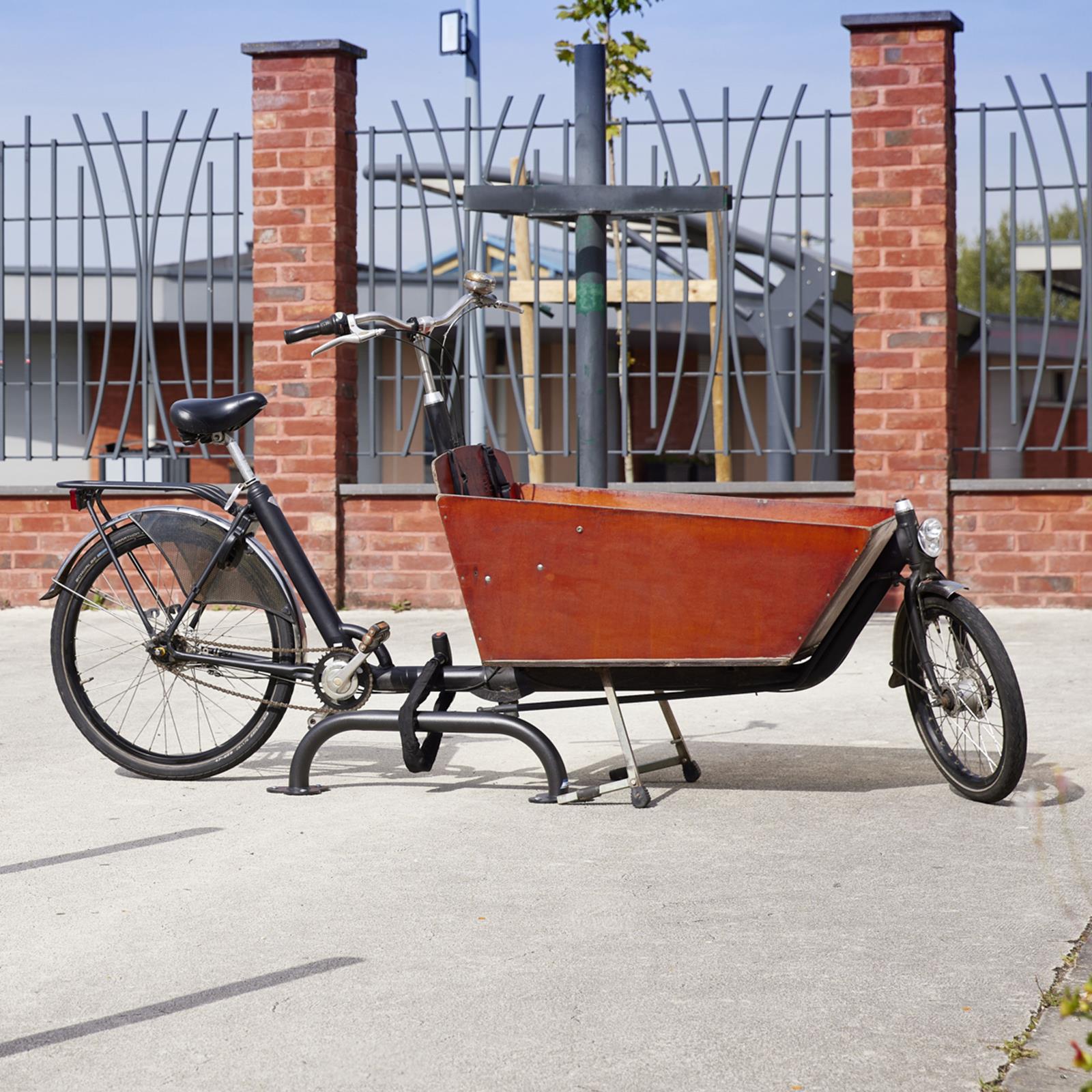 Absperrbügel für Lastenfahrrad, Stahl Ø 50 mm, grau