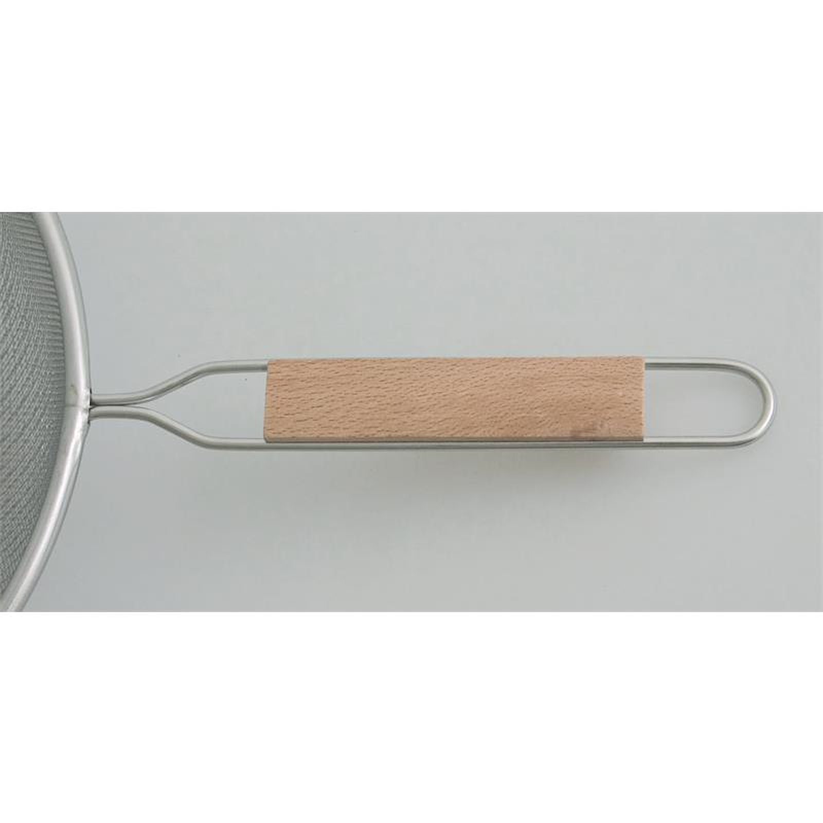 Großküchensieb mit Holzgriff