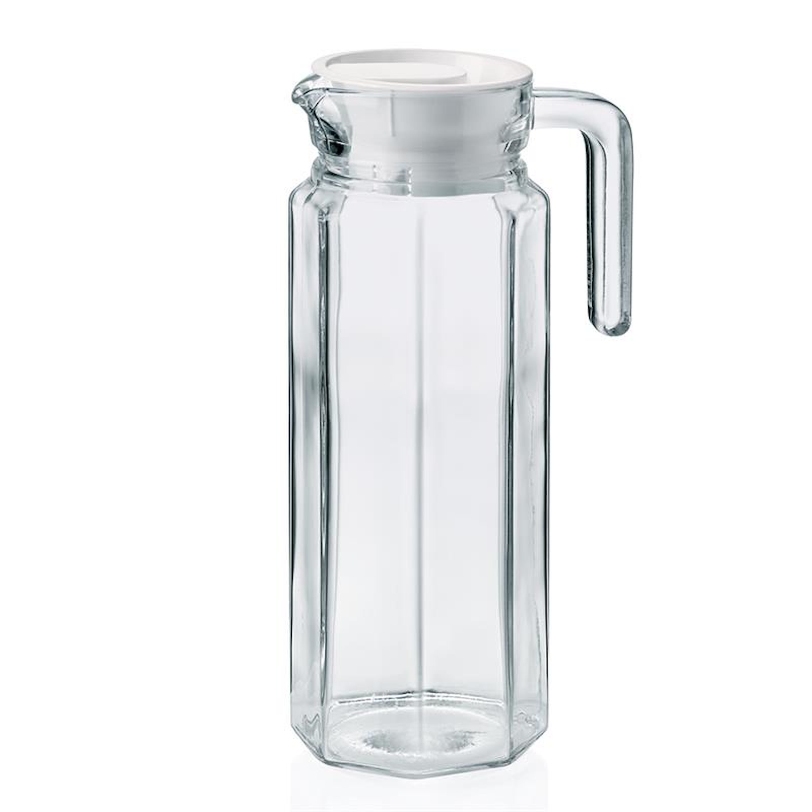Krug aus Glas mit Kunststoffdeckel