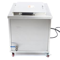 Ultraschallreiniger seitlich