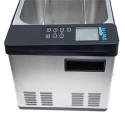 Sous vide Wasserbad Seitenansicht mit Display Oberseite