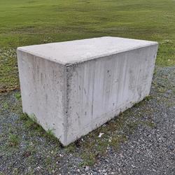 Betongussform glatt 160x80x80 cm