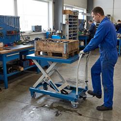 Hubtischwagen 300 Kg